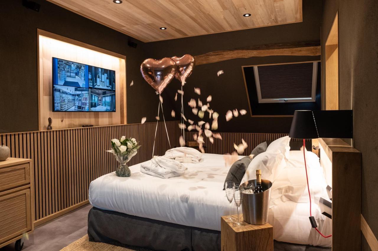 Le Studio Des Pres Verts Suite Design Avec Jacuzzi Privatif Jouey ภายนอก รูปภาพ